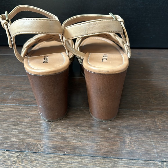 TORRID platform sandal - Picture 3 of 3